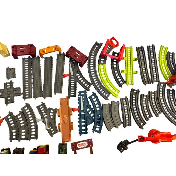 Thomas & Friends TrackMaster Train Set With Engines Tracks Accessories - Picture 7 of 11